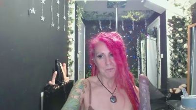 SkySparks webcam model stream image