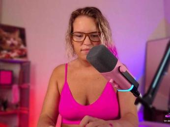 Lady_Shine webcam model stream image