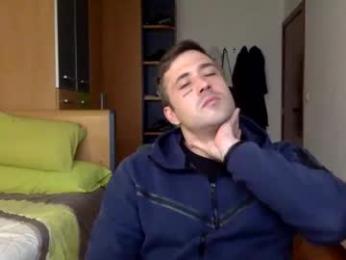 bbnamelezz webcam chaturbate model stream image