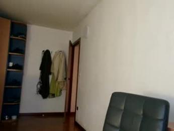 bbnamelezz webcam model stream image