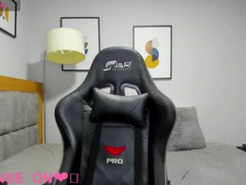adam_clarke webcam model stream image