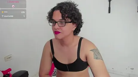 Diane_blossom webcam model stream image