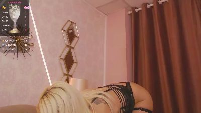 RubyXDivine webcam model stream image