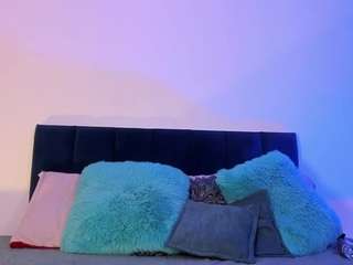 aliceholmes webcam model stream image
