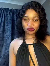 cardibabe webcam model stream image