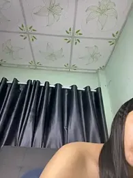 Ly_Coca24 webcam model stream image