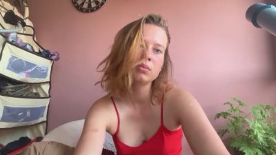 BettyGlow webcam model stream image