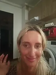 IsabelleEthan webcam model stream image