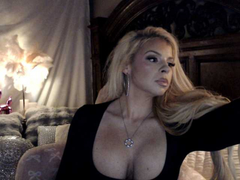 GwenTaylor webcam model stream image