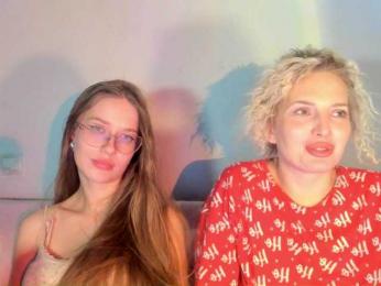 sweetpussys webcam model stream image
