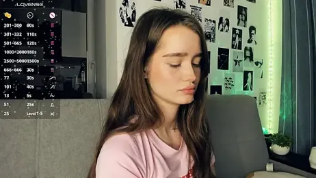 lovelyalivia webcam model stream image