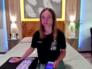 juliamasson webcam model stream image