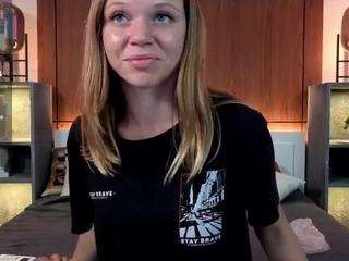 juliamasson webcam model stream image
