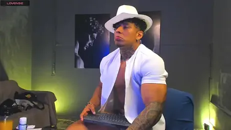 bradley_smith webcam stripchat model stream image