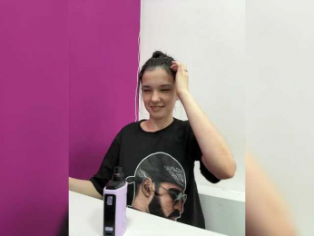 Emilechka webcam model stream image