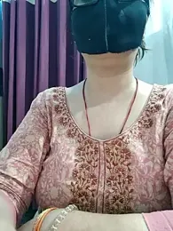 Aishwaryaa_69 webcam model stream image