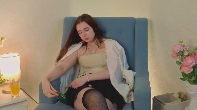 AprilCzubia webcam model stream image