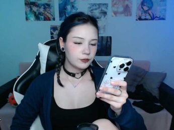 Hugo-Min webcam bongacams model stream image