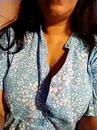 tharu_sweet webcam model stream image