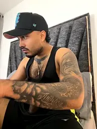 PapiStan webcam model stream image