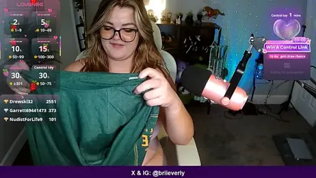 Briieverly webcam model stream image