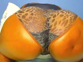 natashaofun webcam model stream image