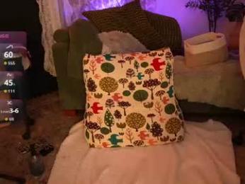 juliette_garden webcam model stream image