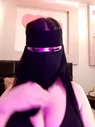 Hot_inass webcam model stream image