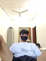 its_coco72 webcam model stream image