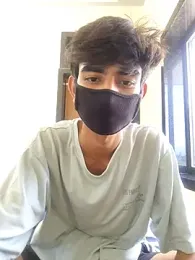 its_coco72 webcam model stream image