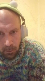 sweaterslut webcam model stream image