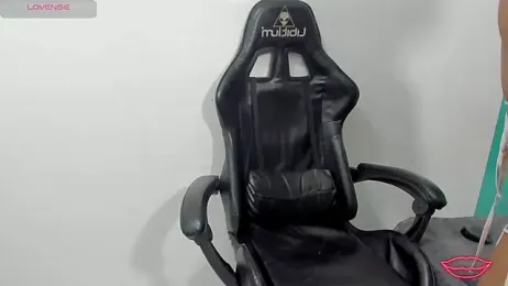 Mystt_Hunters webcam model stream image