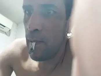 VladTepeslll webcam model stream image