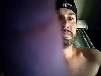 hotraillX webcam model stream image