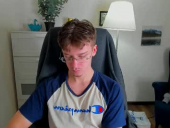 rishu_ webcam model stream image