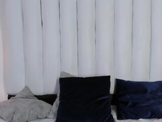Victoria Queenn webcam model stream image