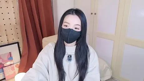 nayomi_34f webcam stripchat model stream image