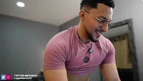 LoganMartinX webcam model stream image