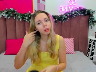 tessaadorable webcam camsoda model stream image