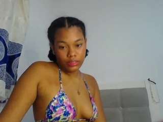 milalunathong webcam model stream image