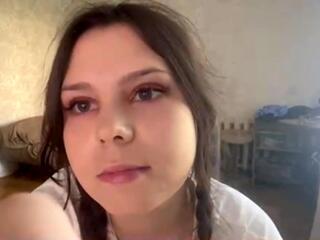 Primrose Gorbett webcam model stream image