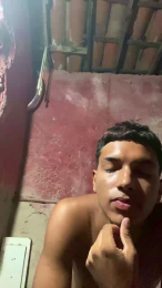 Pauzudo18vini webcam model stream image