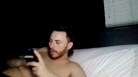 Cloudyydayzz webcam model stream image