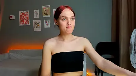 emiliarouds webcam model stream image