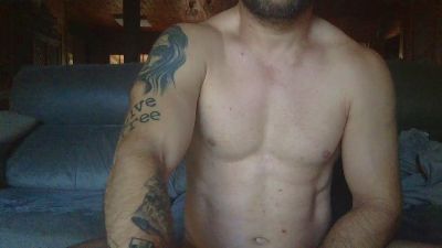 acrosss webcam model stream image