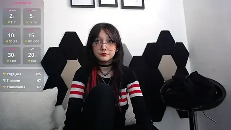Maki_Zein webcam model stream image