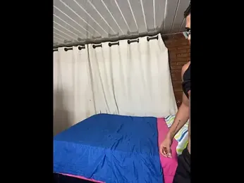 Mike_and_Rayan webcam model stream image