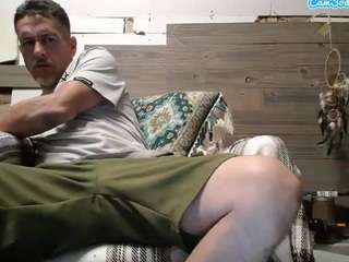 littlepeckerthatcan webcam model stream image