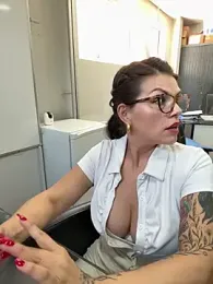 CarlaConnorTV webcam model stream image