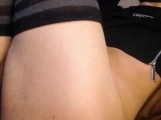 sweetass-18 webcam model stream image